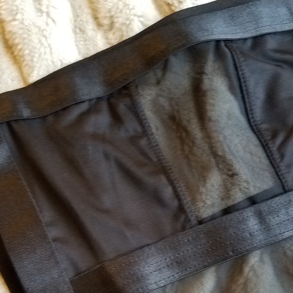 📸 New Arrivals have arrived! Sheer Black Bodysuit - Picture 6 of 7